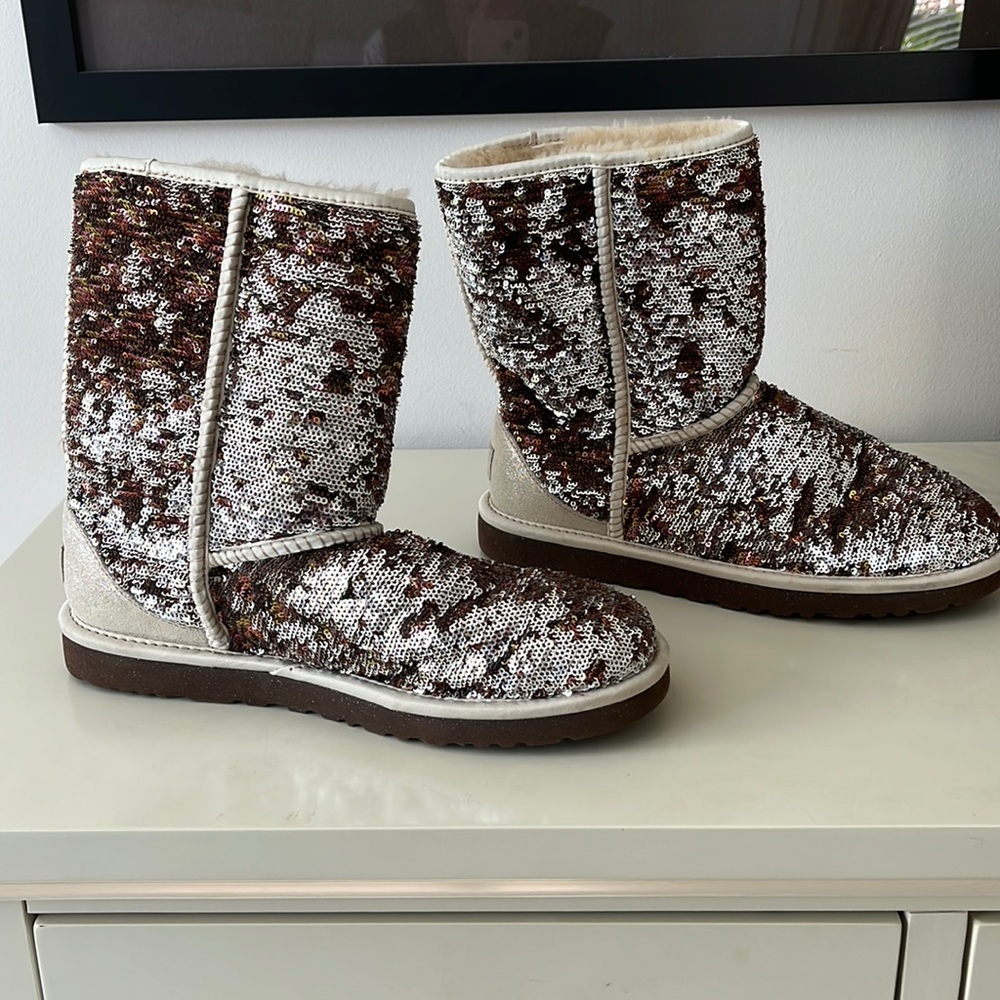 Ugg Boots Women’s size 9